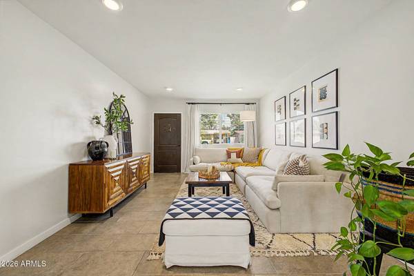 2708 N 26TH Place, Phoenix, AZ 85008