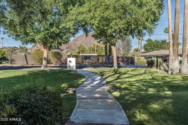 5112 N 41ST Street, Phoenix, AZ 85018