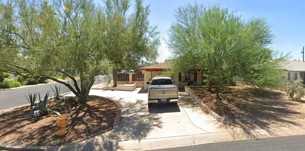 4435 E GLENROSA Avenue, Phoenix, AZ 85018