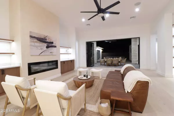 3113 N 41ST Place, Phoenix, AZ 85018