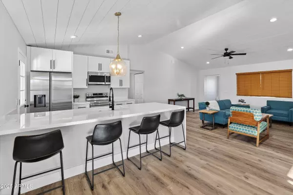 514 N 74TH Street, Scottsdale, AZ 85257