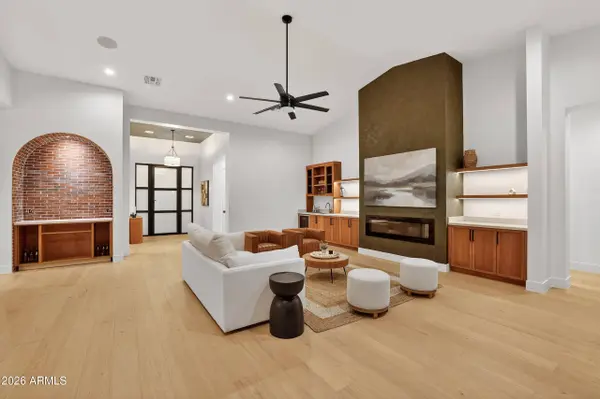 4434 E Mitchell Drive, Phoenix, AZ 85018