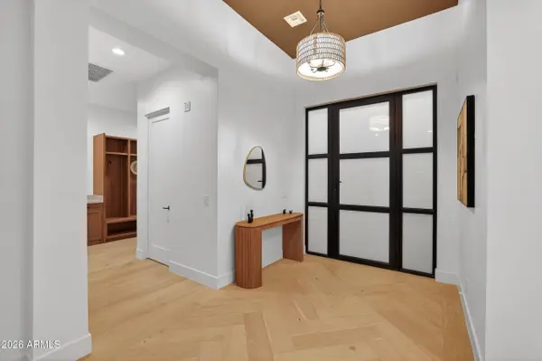 4434 E Mitchell Drive, Phoenix, AZ 85018