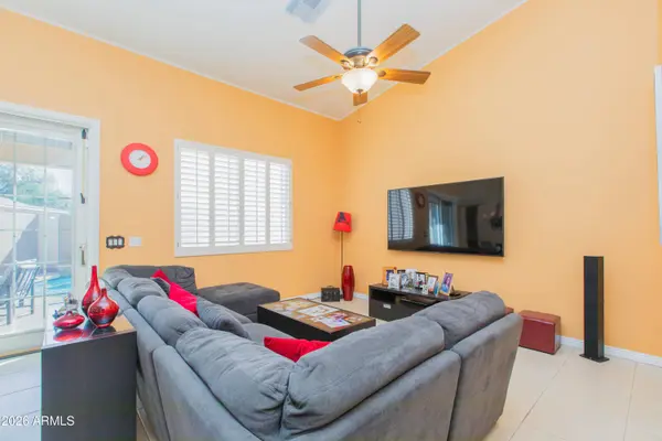 15469 N 13TH Avenue, Phoenix, AZ 85023