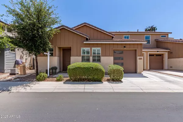 1931 E LANTANA Drive, Chandler, AZ 85286