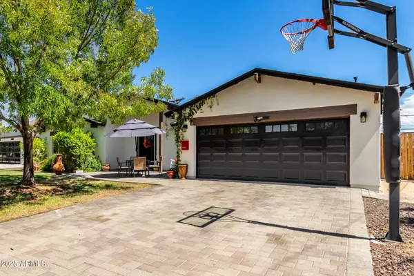 3439 N 45TH Place, Phoenix, AZ 85018