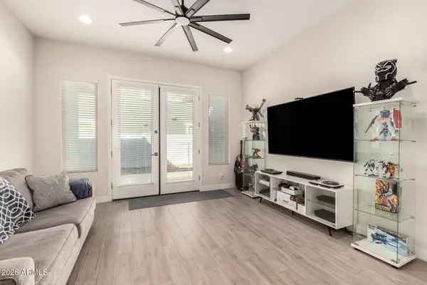 10337 E TRILLIUM Avenue, Mesa, AZ 85212