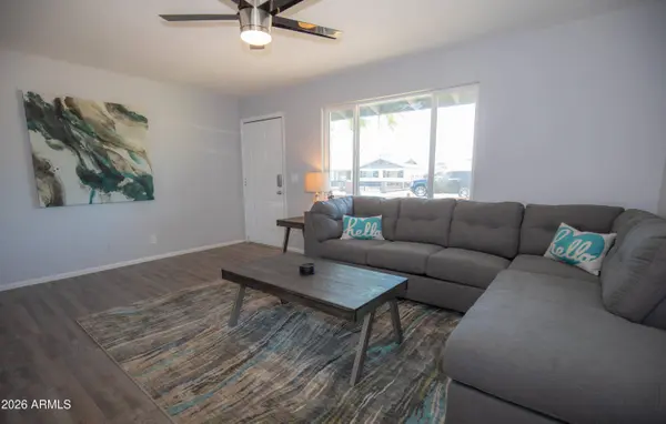 7414 E MORELAND Street, Scottsdale, AZ 85257