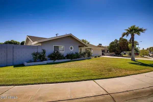 8115 E Edgemont Avenue, Scottsdale, AZ 85257