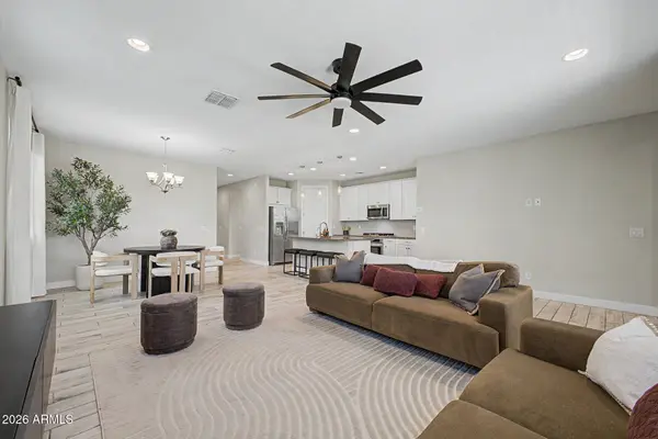 17455 W BLOOMFIELD Road, Surprise, AZ 85388