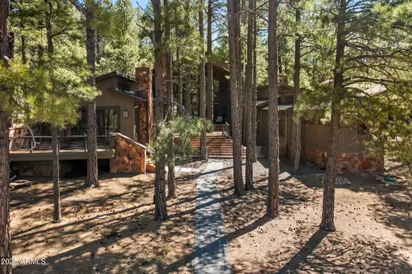 2096 WILLIAM PALMER --, Flagstaff, AZ 86005