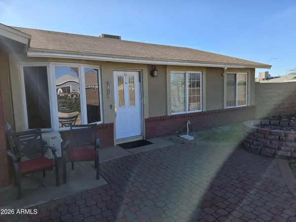 1814 N EDGEWATER Circle, Mesa, AZ 85207