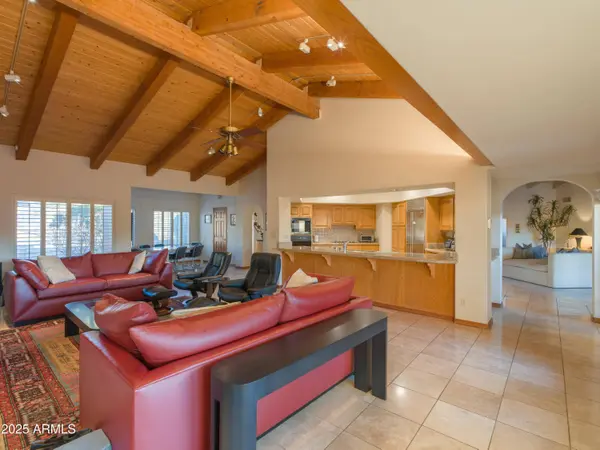 8780 N ARROYA GRANDE Drive, Phoenix, AZ 85028