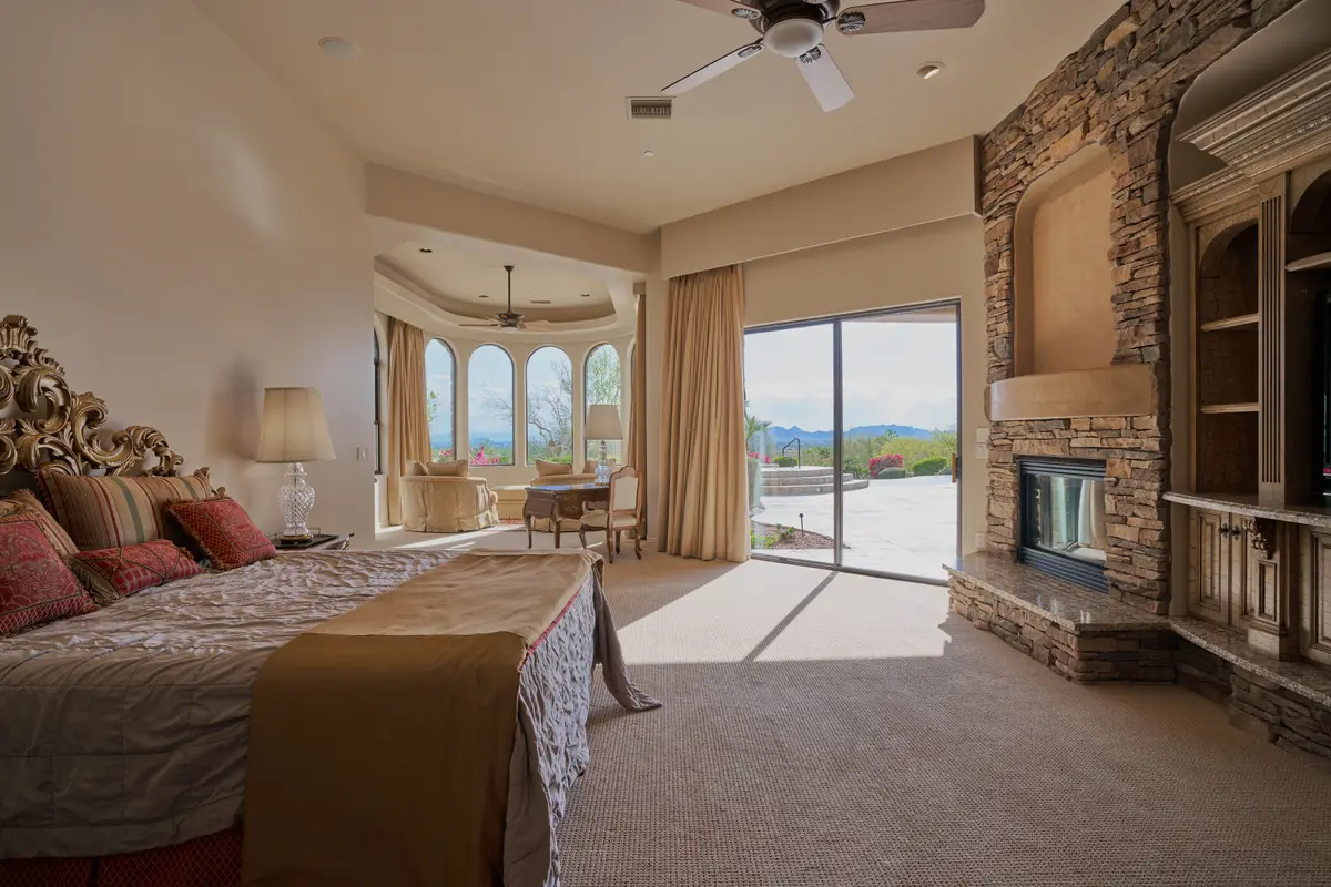 5832 E Bent Tree Dr, Scottsdale, AZ 85266-6724