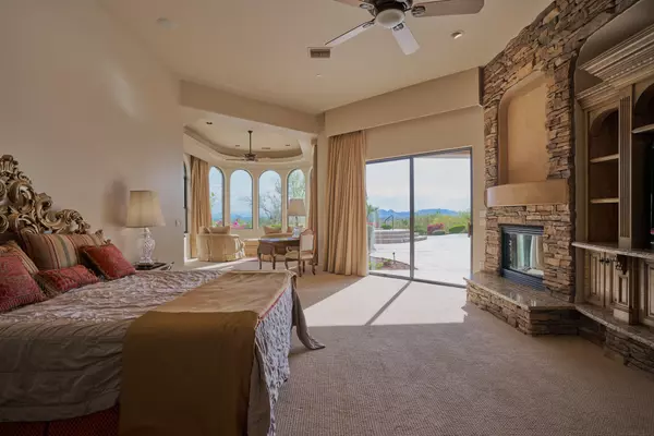 5832 E Bent Tree Dr, Scottsdale, AZ 85266-6724