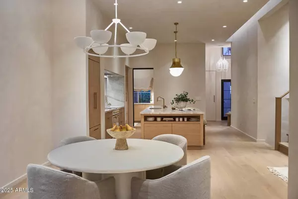 5101 N CASA BLANCA Drive #223, Paradise Valley, AZ 85253