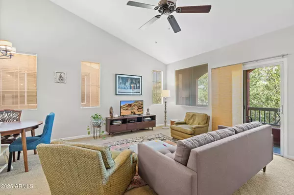 1920 E BELL Road #1034, Phoenix, AZ 85022