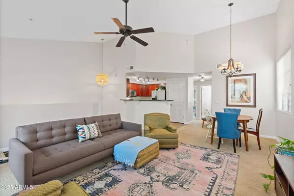 1920 E BELL Road #1034, Phoenix, AZ 85022