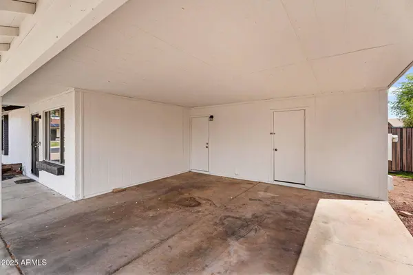 6313 W CAROL Avenue, Glendale, AZ 85302