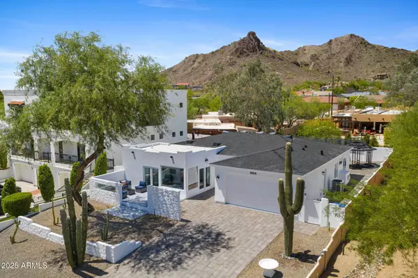 1624 E EL CAMINO Drive, Phoenix, AZ 85020