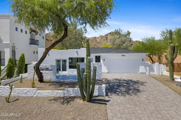 1624 E EL CAMINO Drive, Phoenix, AZ 85020