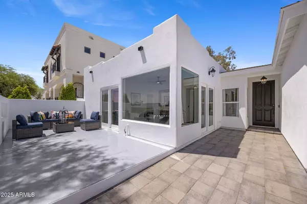 1624 E EL CAMINO Drive, Phoenix, AZ 85020