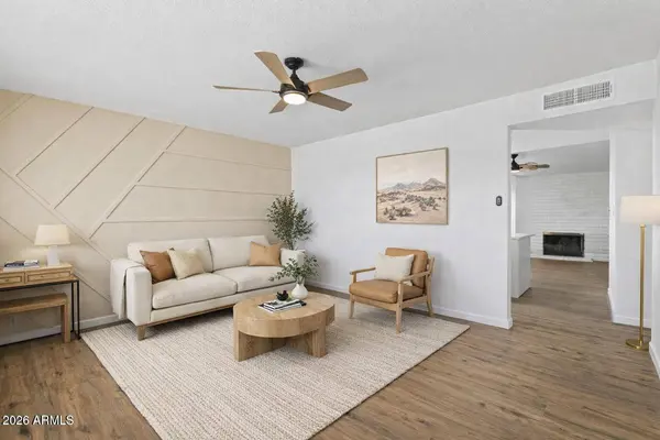 11830 S EAGLEMAN Drive, Phoenix, AZ 85044