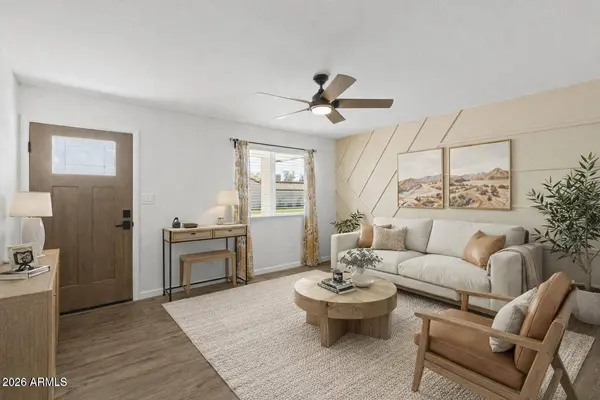 11830 S EAGLEMAN Drive, Phoenix, AZ 85044