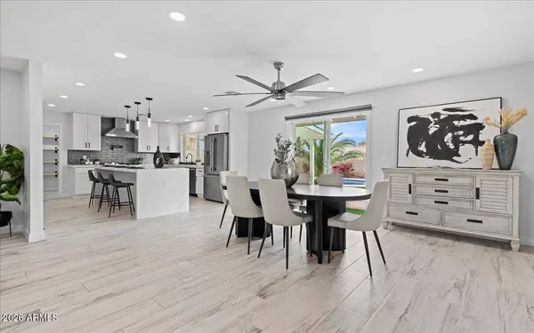 11615 N 30TH Street, Phoenix, AZ 85028