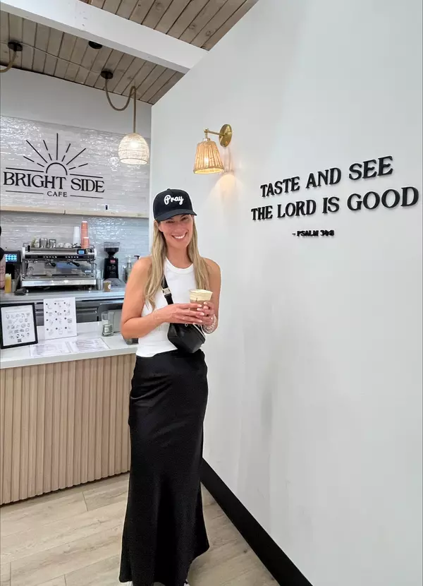 feature image of Bright Side Cafe Offers More Than a Cup of Caffeine 