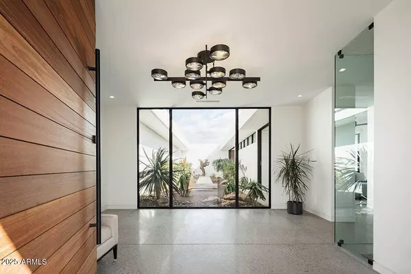 10025 N 39TH Street, Phoenix, AZ 85028