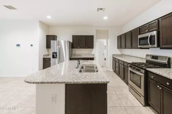 3865 N 306TH Lane, Buckeye, AZ 85396