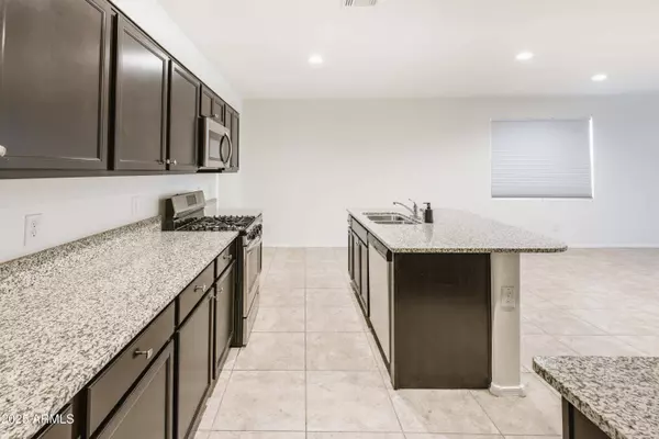 3865 N 306TH Lane, Buckeye, AZ 85396