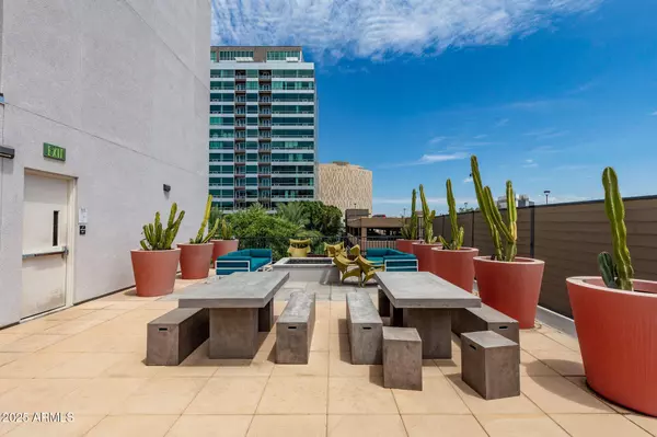 3131 N CENTRAL Avenue #3009, Phoenix, AZ 85012