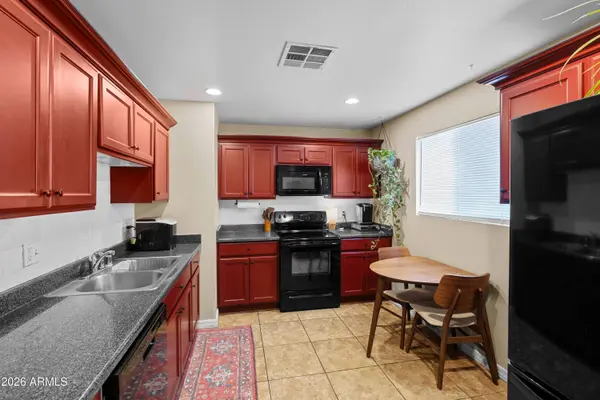 4118 W ORANGEWOOD Avenue, Phoenix, AZ 85051