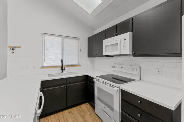 2201 N COMANCHE Drive #1028, Chandler, AZ 85224