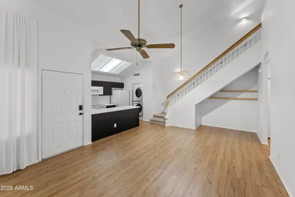 2201 N COMANCHE Drive #1028, Chandler, AZ 85224