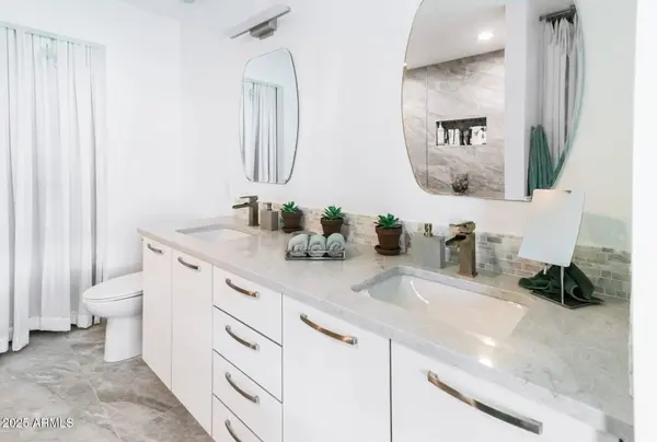 1 E LEXINGTON Avenue #1209, Phoenix, AZ 85012