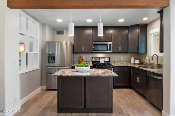 1106 W GLENROSA Avenue, Phoenix, AZ 85013