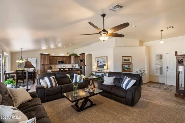 3658 E PONY TRACK Lane, San Tan Valley, AZ 85140