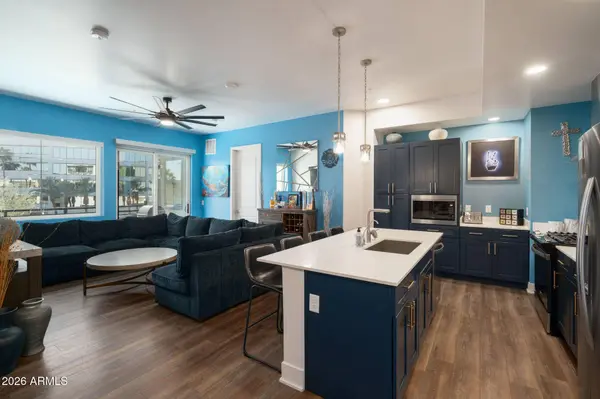 3131 N CENTRAL Avenue #4011, Phoenix, AZ 85012