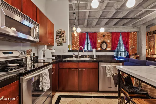 114 W ADAMS Street #802, Phoenix, AZ 85003