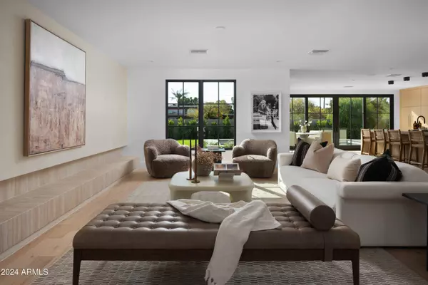 6039 E CALLE CAMELIA --, Scottsdale, AZ 85251