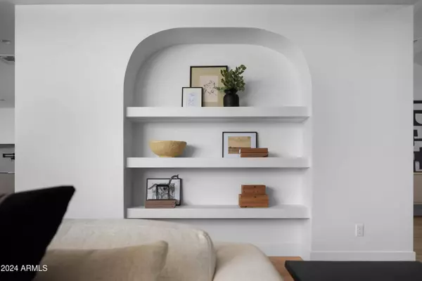 6039 E CALLE CAMELIA --, Scottsdale, AZ 85251