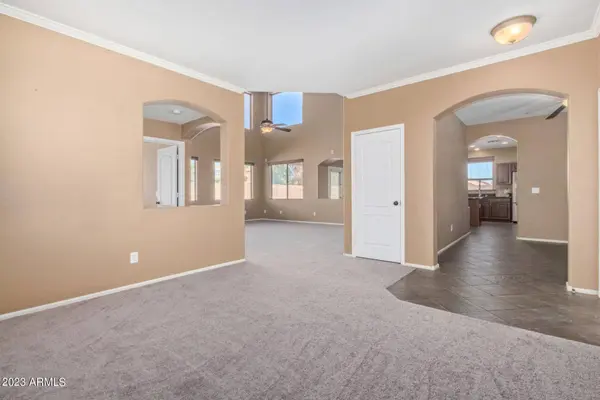 41800 W CHAMBERS Court, Maricopa, AZ 85138