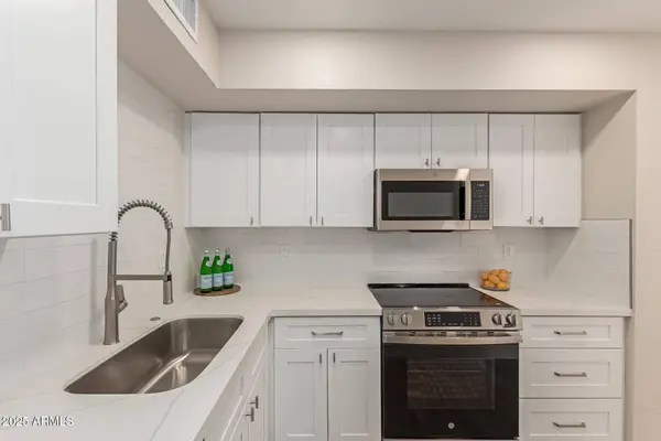 6004 N 79th Street, Scottsdale, AZ 85250