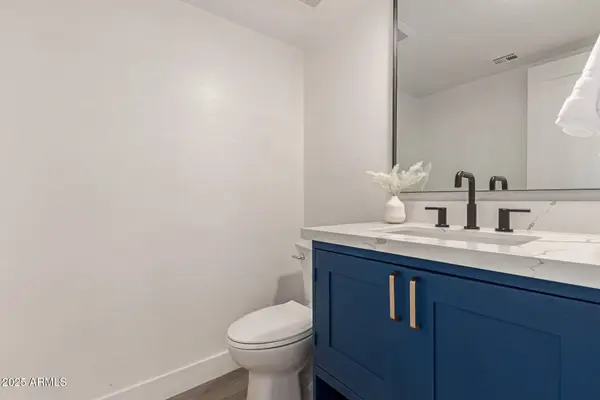 6004 N 79th Street, Scottsdale, AZ 85250