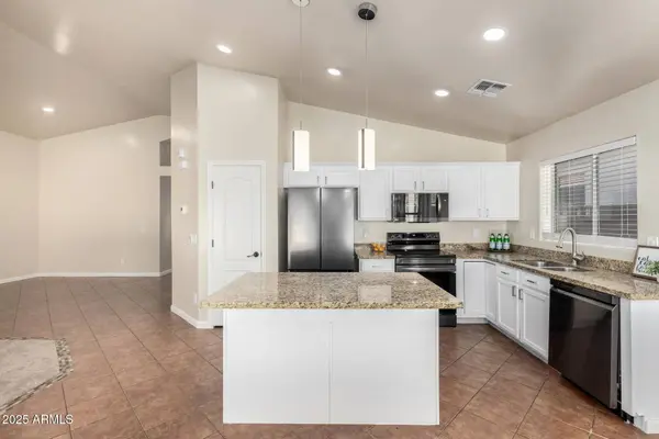 17649 N VERA CRUZ Avenue, Maricopa, AZ 85139