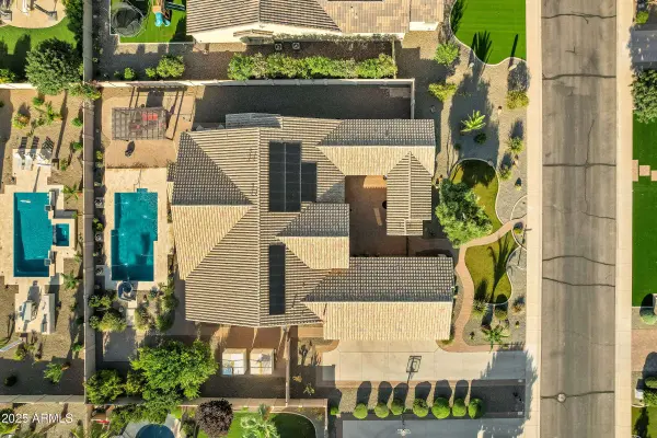 3076 E LA COSTA Drive, Gilbert, AZ 85298