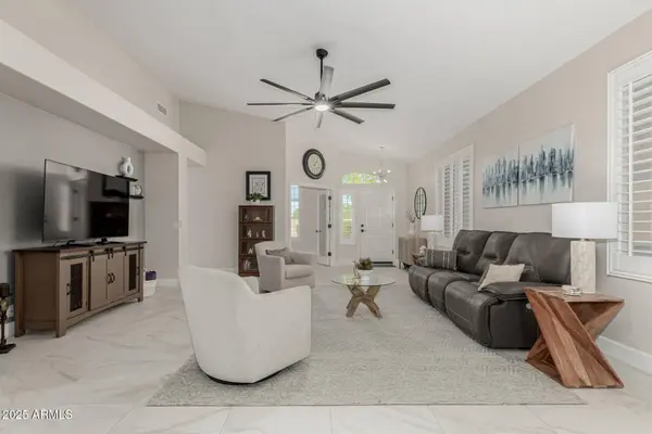 3802 S COSMOS Court, Chandler, AZ 85248